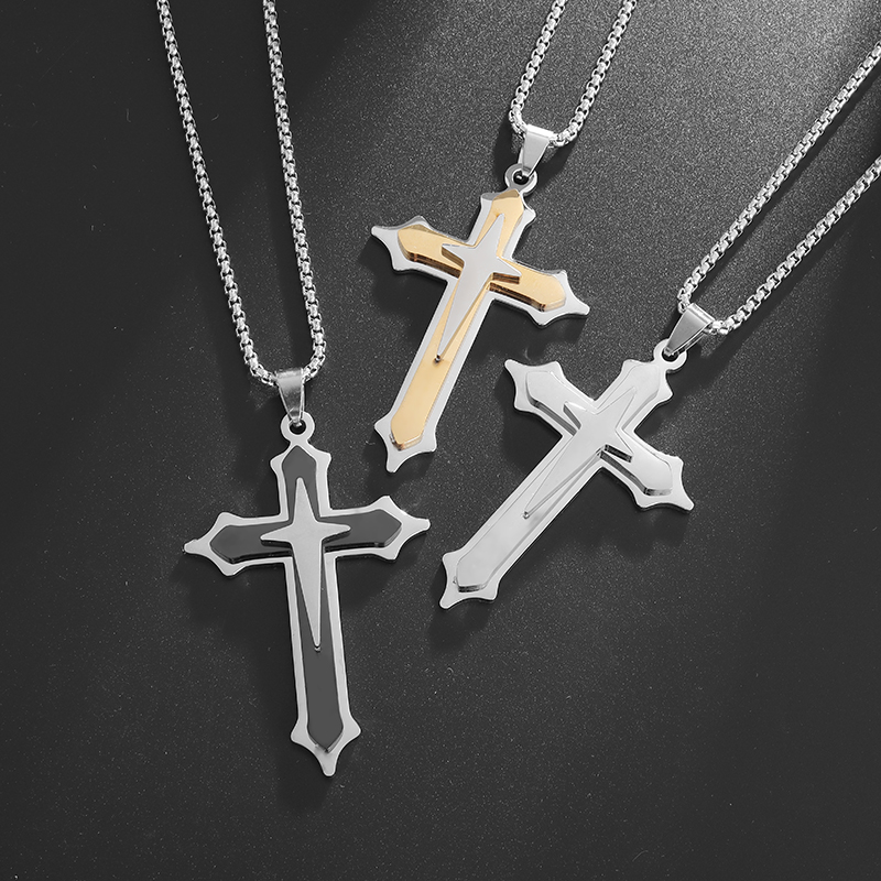 Al Ain Jewelry & Watches Exhibition 2025 - Collier pendentif croix étoile à quatre