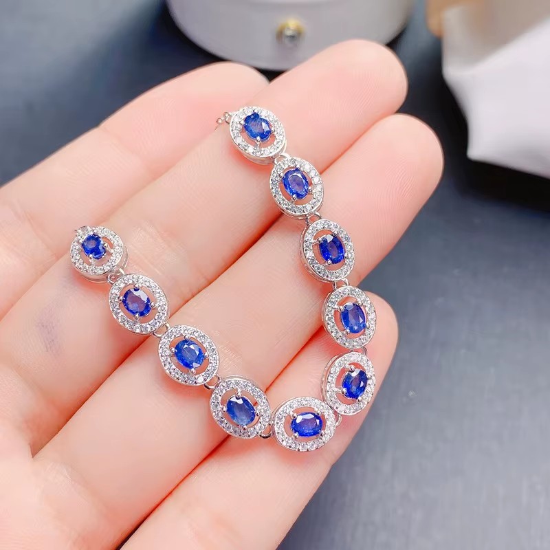 Al Ain Jewelry & Watches Exhibition 2025 - KJJEAXCMY – bijoux fins en argent
