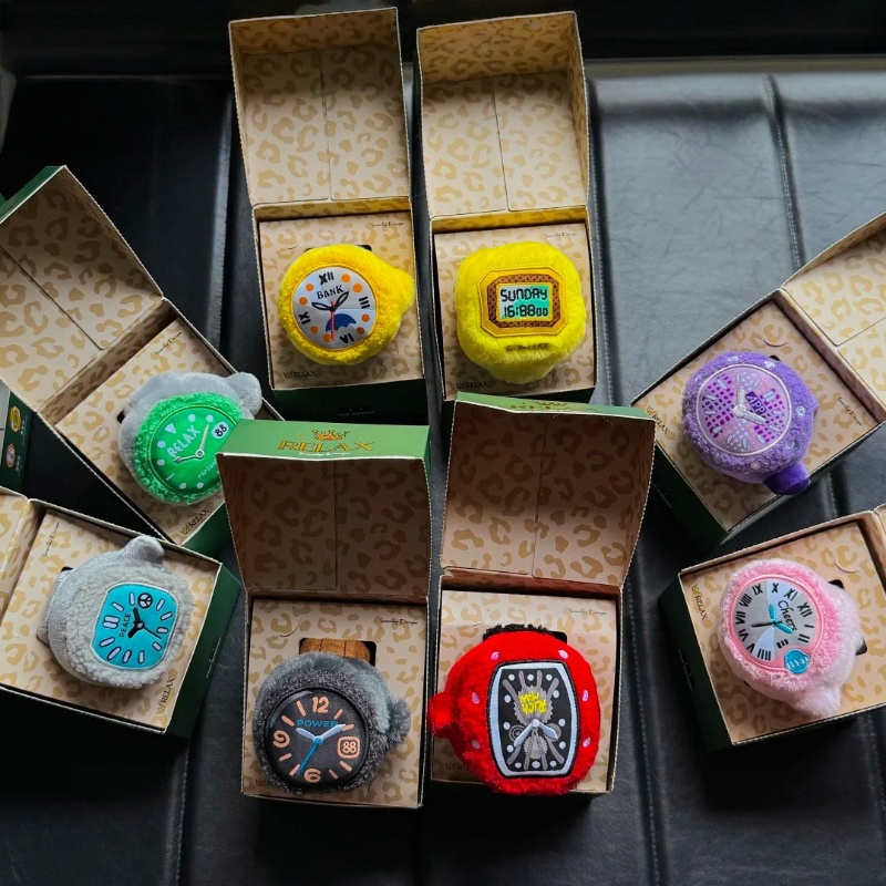 Montre de relaxation en peluch - Jewelry And Watches avis et prix